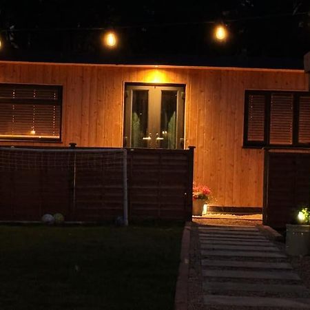 Cozy Cabin With Modern Comforts Wootton  Exteriér fotografie